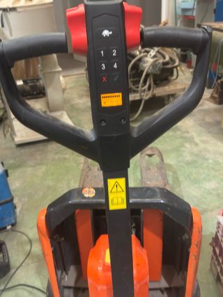 Transpaleta Eléctrica 2022