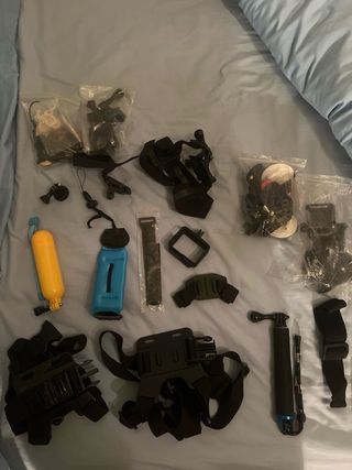 GoPro Hero 7 Black con accesorios
