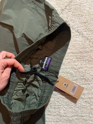 Pantalón largo Patagonia verde