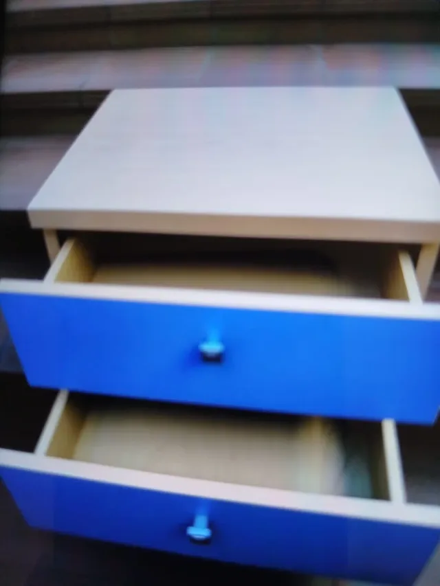 Mesita de noche madera 2 cajones