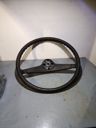 Volante SEAT 127
