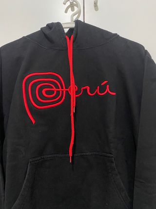 Sudadera negra Perú con capucha talla L