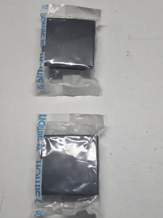 Simón 82 Mecanismos y tapas