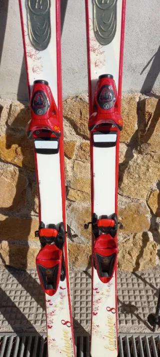 Esquís Dynastar Exclusive 8 con Bastones