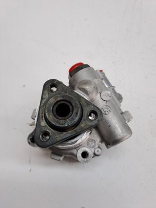 BOMBA DIRECCION AUDI A6 AVANT (4B5)