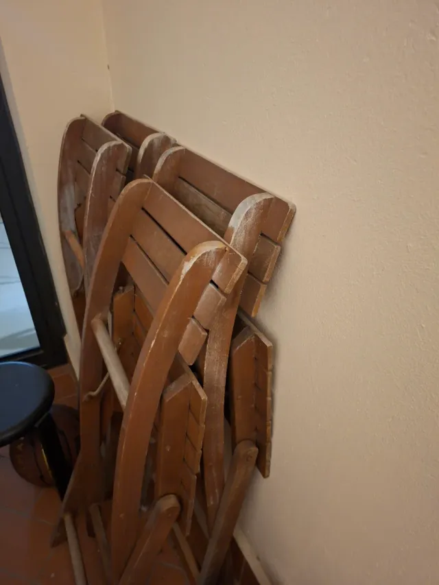 4 Sedie in legno pieghevoli per terrazza