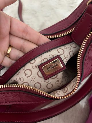 Bolso Guess Rojo