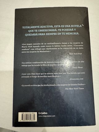 CINCUENTA SOMBRAS DE GREY