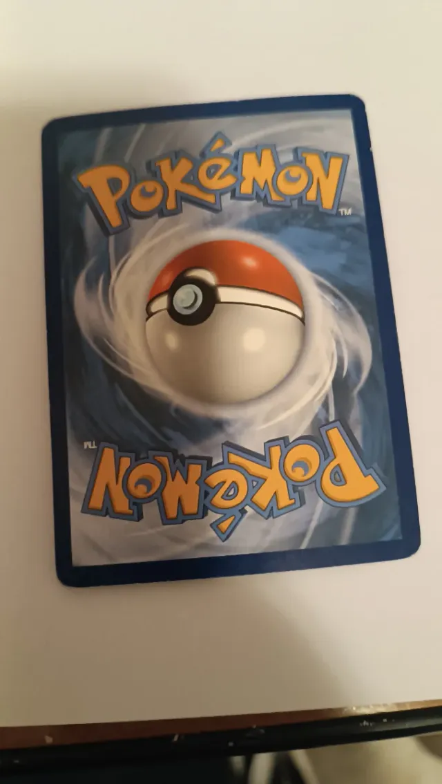 Malamar VMAX 122/192 Carta Pokémon