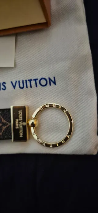 Portachiavi Louis Vuitton Monogram World Tour