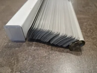 Persianas venecianas blanco roto