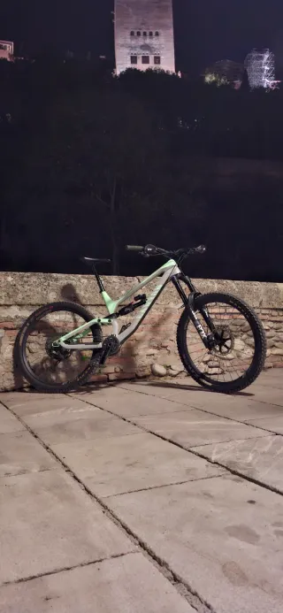 Bicicleta de montaña Canyon