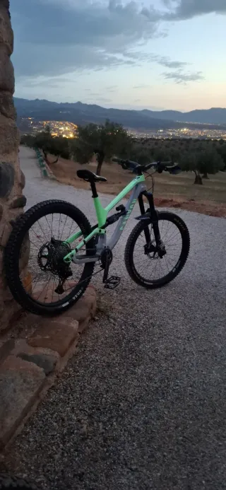 Bicicleta de montaña Canyon