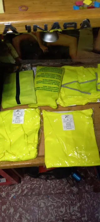 Chalecos Alta Visibilidad Amarillos