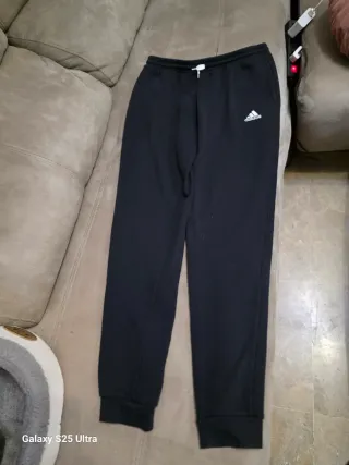 Pantalones deportivos Adidas negros