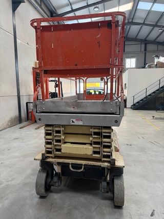 Elevador Tijera JLG 3246 Eléctrico