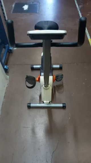 Bici Estática BH Fitness Corsa