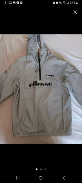 Sudadera ellesse plateada y negra