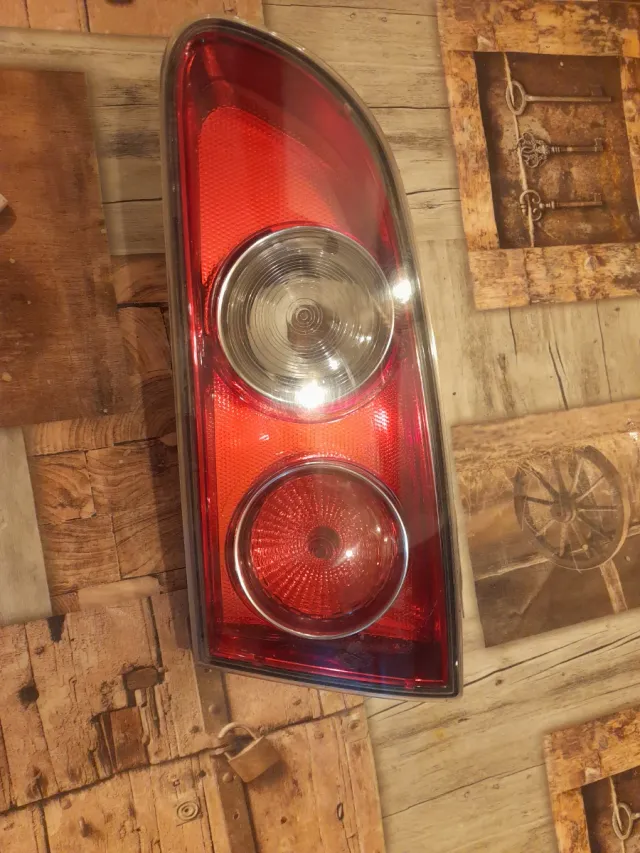 Piloto interior derecho Ibiza 6L