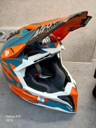 Casco Airoh Aviator 3 Factory Edition