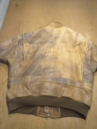 Chaqueta Cuero Vintage Aviador Marrón