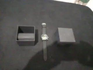 Reloj Armani Negro y Gris