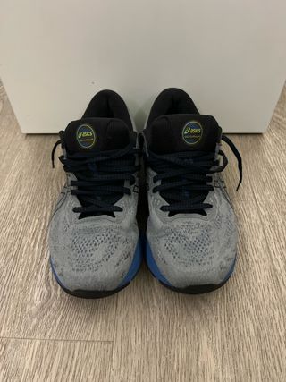 Zapatillas Asics Gel-Cumulus seminuevas