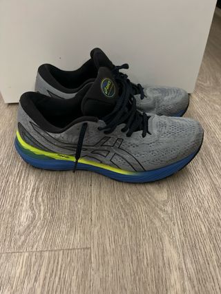 Zapatillas Asics Gel-Cumulus seminuevas