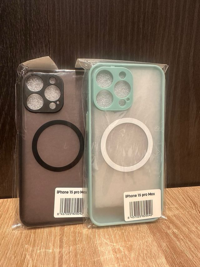 Fundas iPhone 15 Pro Max con MagSafe premium