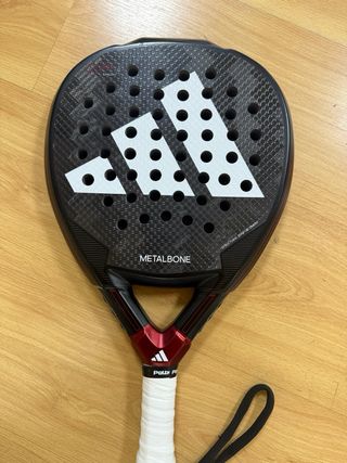 Pala pádel Adidas Metalbone