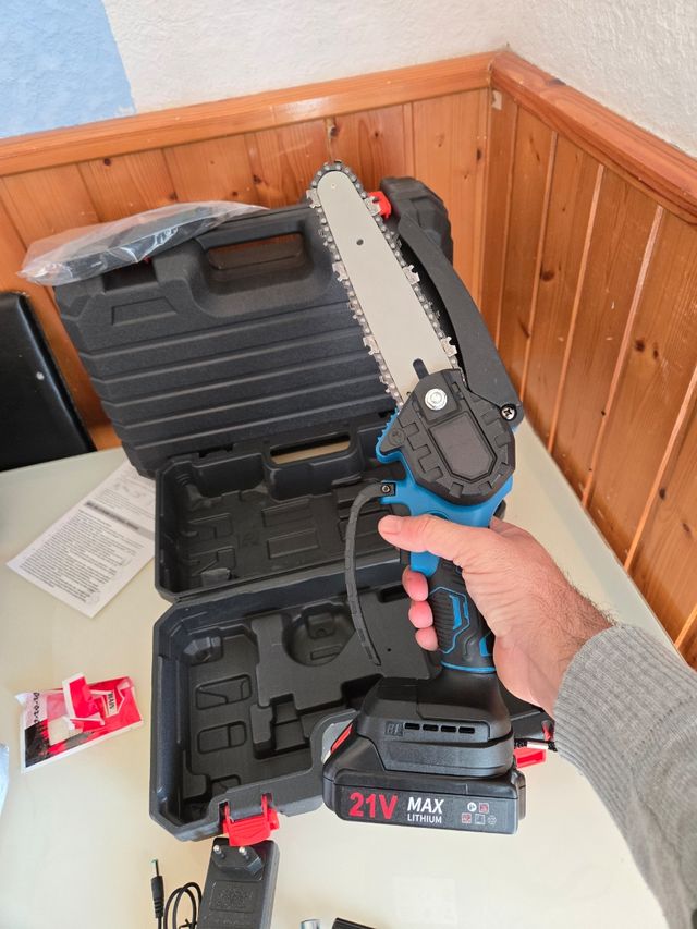 Motosega Senza Fili 6 Nuova con Valigetta