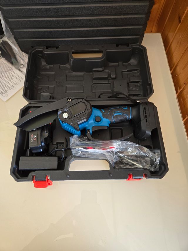 Motosega Senza Fili 6 Nuova con Valigetta