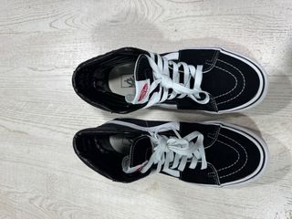 Zapatillas Vans Altas Negras y Blancas