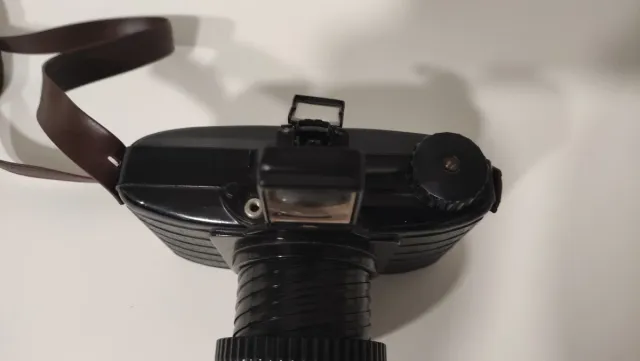 Cámara Pouva Start Baquelita Negra