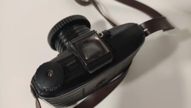 Cámara Pouva Start Baquelita Negra