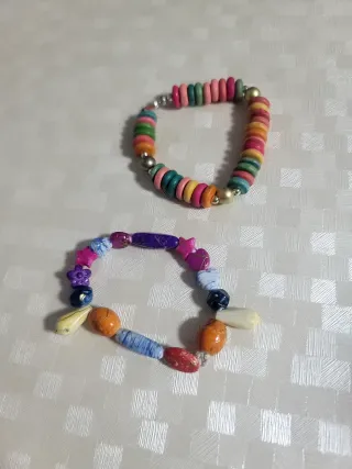 Juego de pulseras para niñas