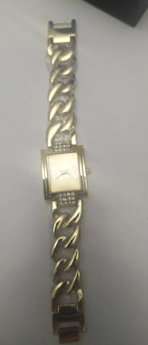 OROLOGIO DONNA COLORE ORO ACCIAIO INOSSIDABILE TVK