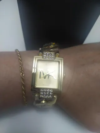 OROLOGIO DONNA COLORE ORO ACCIAIO INOSSIDABILE TVK
