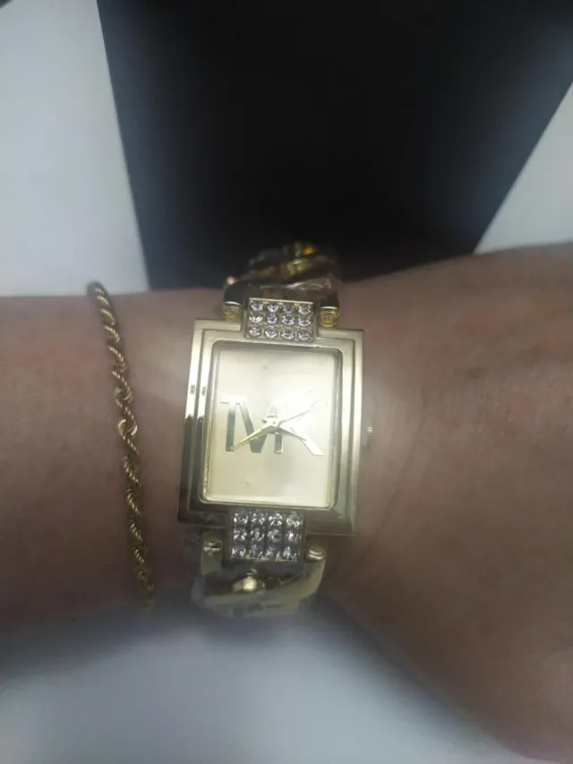 OROLOGIO DONNA COLORE ORO ACCIAIO INOSSIDABILE TVK
