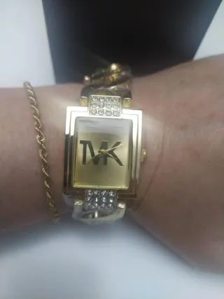 OROLOGIO DONNA COLORE ORO ACCIAIO INOSSIDABILE TVK