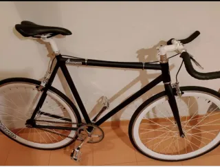 Bicicleta Fixie La Mona Negra