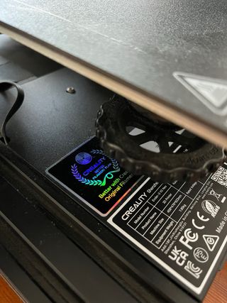 Impresora 3D Creality Ender 3 V2 NEO + 4 Filamento