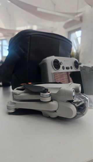 DJI Mini 3 Pro Fly More Combo + RC RM330