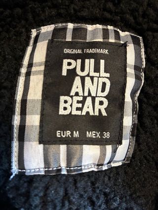 Cazadora Pull&Bear cuadros capucha Talla L
