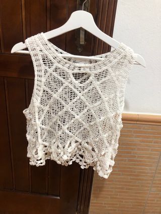 Camiseta beige transparente