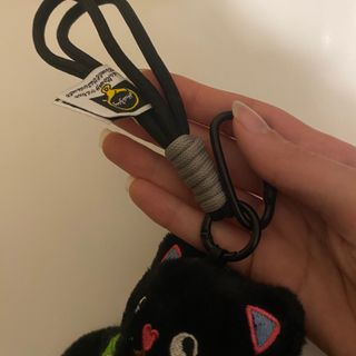 Portachiavi gatto peluche con maglioncino