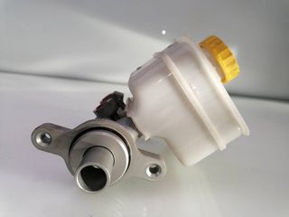 BOMBA FRENO IVECO DAILY (3)