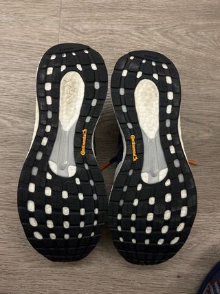 Zapatilla deporte mujer.