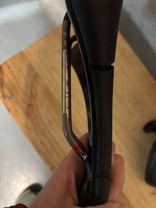 Sillín Prologo Scratch M5 Negro 147mm