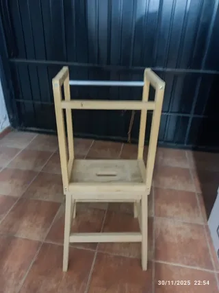 Torre di apprendimento Montessori per bambini fai-da-te